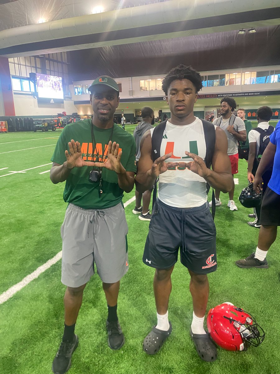 Tristan_Elite's tweet photo. I enjoyed my visit to the University of Miami football prospect camp with @coach_cristobal . Shout out to @Kevin_Beard9. I appreciate the insights and realness in your coaching and advice. You will see me again in one fashion or another. #relentless #GO_CANES https://t.co/sFMT3xSfuo