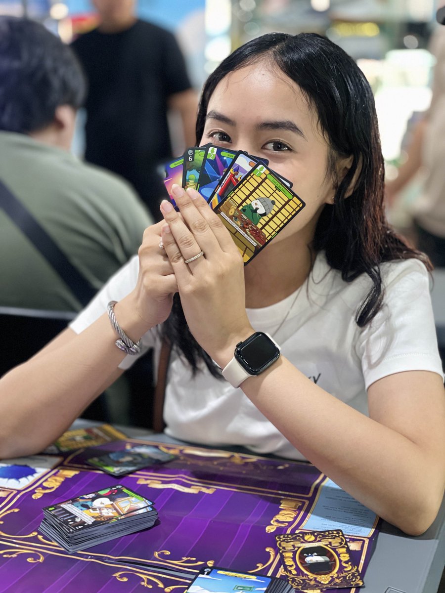 GabbeyMhelan's tweet image. Vibes tcg Learn to Play at Unbox promenade, Greenhills.

#VibesTCG #IRLVibes #PlayToLearn 
@vibes_tcg @WeAreMFW @YieldGuild @YGGPilipinas