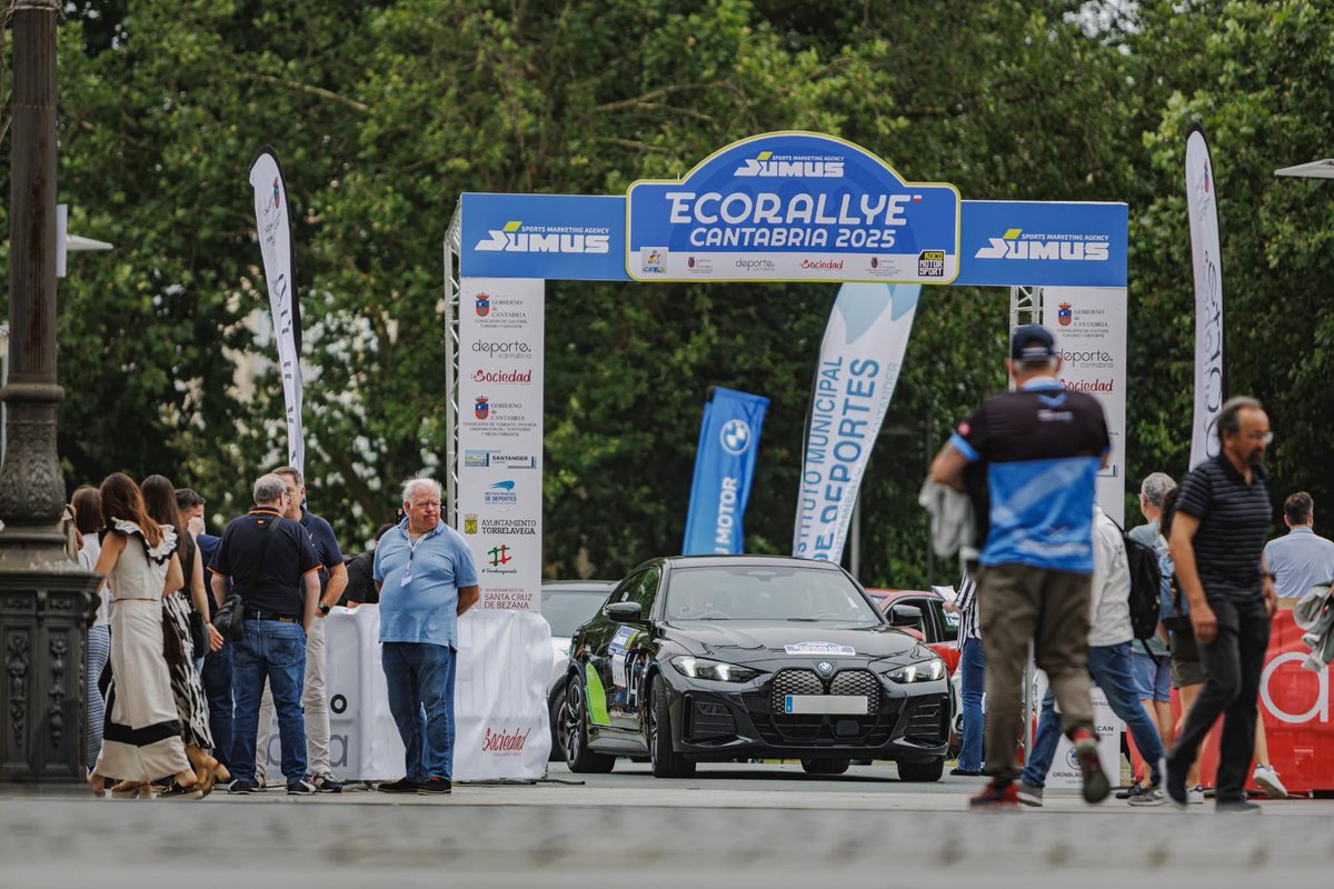 ccrcantabria's tweet image. Os dejamos algunas imágenes de nuestra participación el pasado fin de semana con el BMW i4 de Grünblau Motor en el Eco Rallye Cantabria ♻️🇵🇱

#BMW #CEEA #Cantabria #EcoRallye #Rally #Regularidad ⏱️