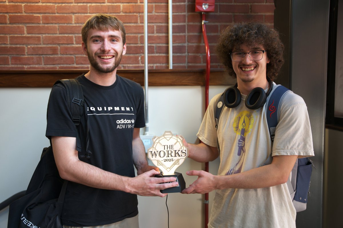 A snake and a hedgehog make a great duo! 🐍🦔 

Congratulations to <a href="/GreaseAllMighty/">Apple</a> and <a href="/Woulphy/">Woulphy</a> for winning Smash Ultimate Doubles at #TheWorks2025! 🏆🔥

📸 <a href="/SignoloWes/">Signolowes_Reroll</a>