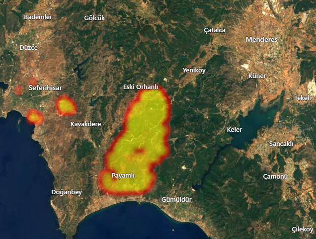 geotechwar's tweet photo. 2/
Forest fire in İzmir's Seferihisar, Turkey, has spread to residential areas, forcing evacuations in Cumhuriyet Mahallesi. Firefighting efforts continue with air and ground support.
#İzmirYangın #Seferihisar #OrmanYangını https://t.co/MuJaYPGOuz