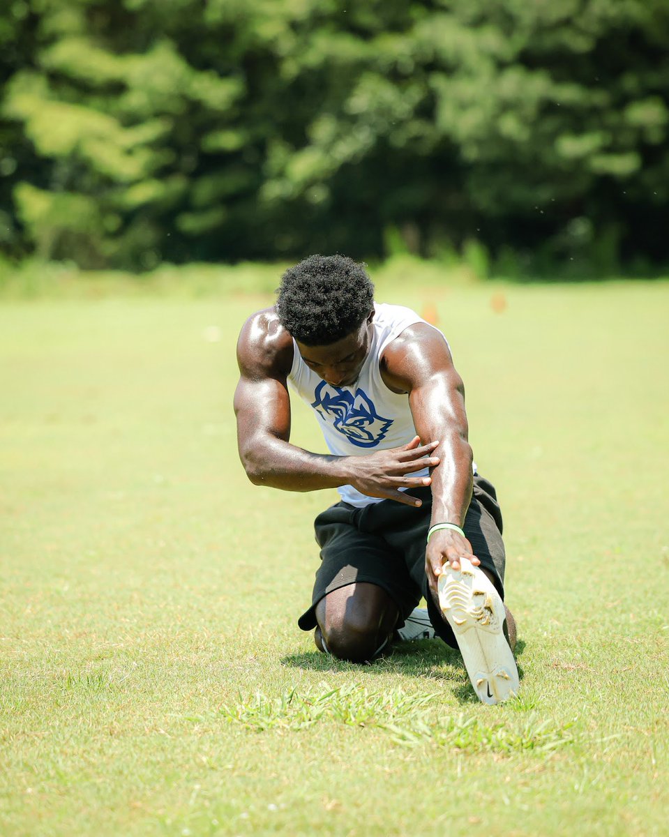 luhtrewrld's tweet image. Don’t nothing come to sleeper but a dream! @Coach_Treal @UWGFootball @UWGAthletics
