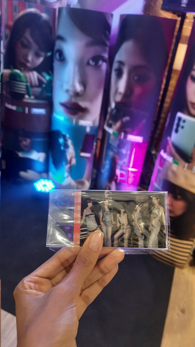 Chu Store tweet media