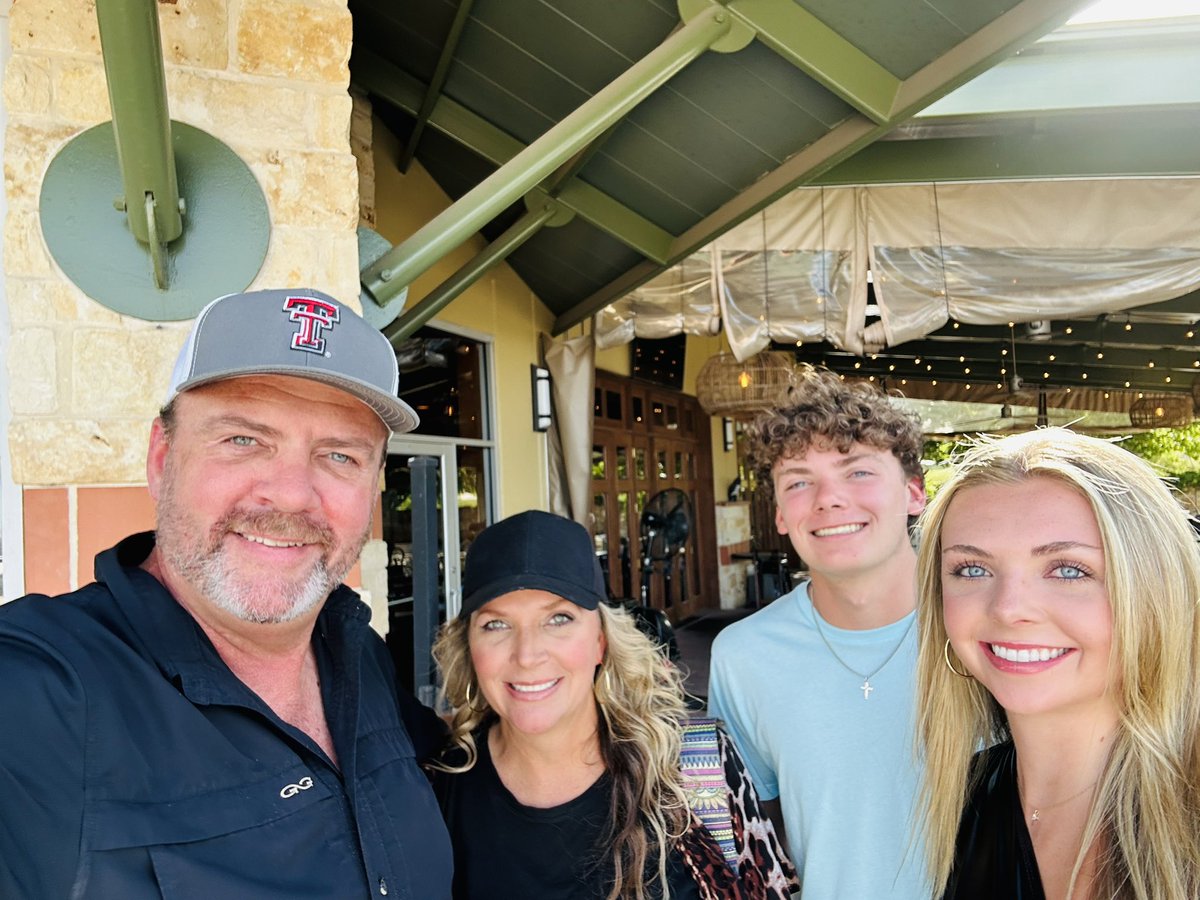 Brian Mathis tweet media