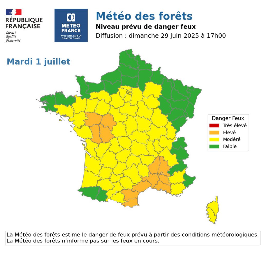meteofrance's tweet photo. 🟠🌳 #MétéoDesForêts 
11 départements en niveau de danger feux élevé pour lundi et 12 départements pour mardi 1 juillet.

🟡 Niveau de danger modéré s'étend mardi sur une grande partie du territoire.

Les bons réflexes pour éviter les départs de feux  ➡️ https://t.co/McwufCGXaC https://t.co/Wd0ITALMig