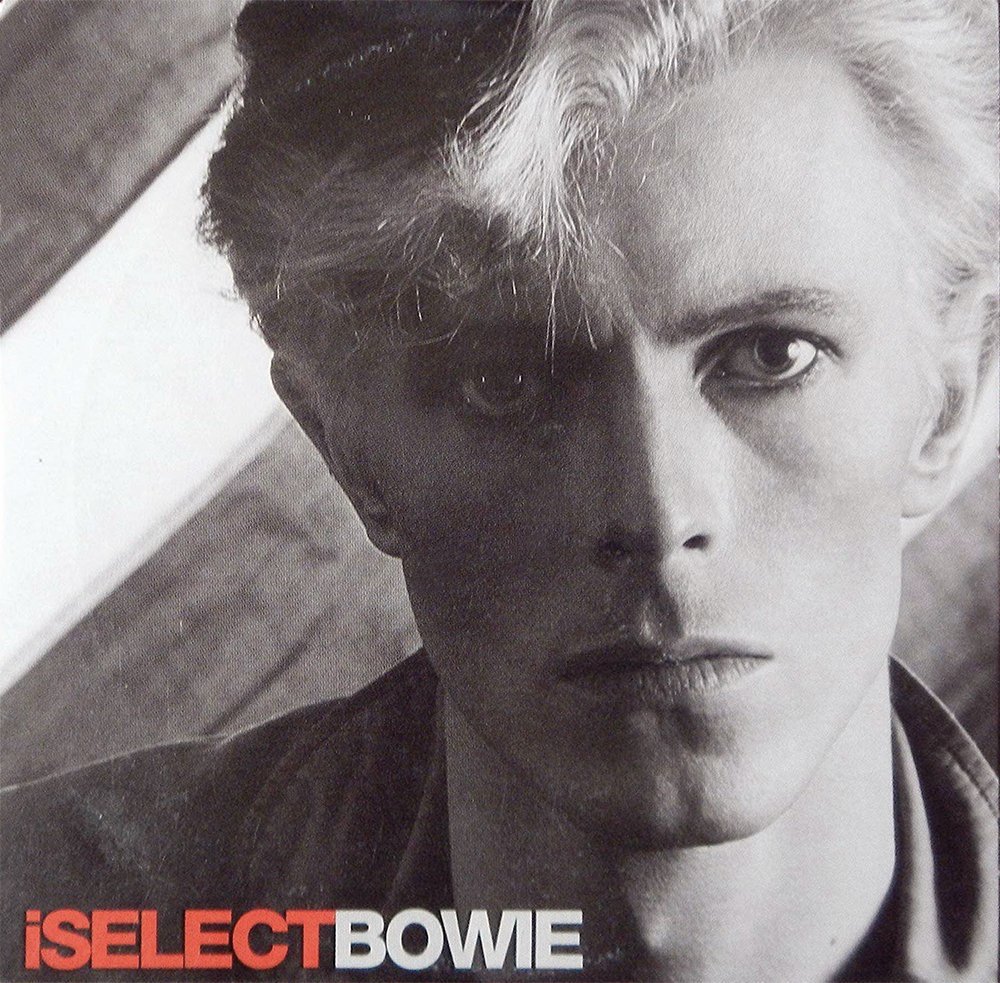 Buzz_The_Fuzz's tweet image. 題名通りボウイ本人が選んだコンピで、有名曲を無視しダークな曲が並ぶのがとても興味深くて。以下レビューに同意。

「何よりボウイの心の中を覗くことができる。彼がこれらの曲を高く評価しているという事実だけで、今まで聴いたことのない感覚にさせられる」（PopMattersのレビュー）。
#iSelect