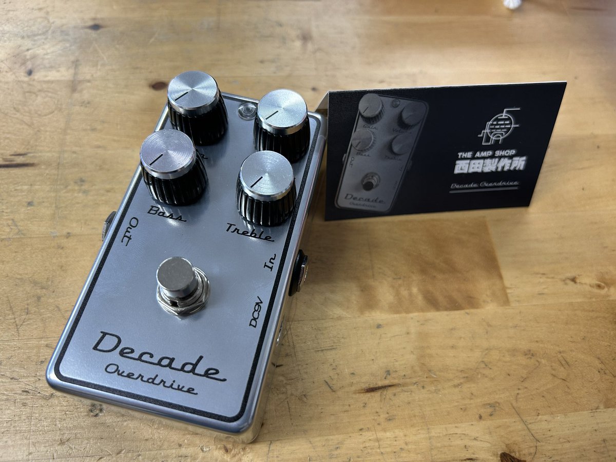 Decade Overdrive 
1台ケースの傷があるものをアウトレットとして
付属のポーチなしで少しお安く出すことが可能です。
ご興味ある方はお問い合わせ下さい。