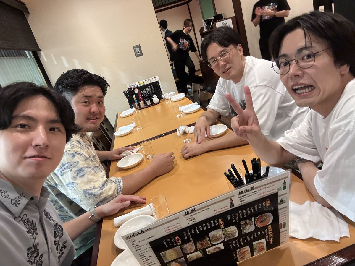 gpanpanda_ip's tweet photo. いやあああああ
最高の大会だった。毎回思うけど、めちゃくちゃ最高で優勝したい大会！悔しい！楽しい！感情の大会！！！

打ち上げのピークは、
ハマノとヘンミが、ニラ玉を注文したところでした！！！拍手笑いでした！！！！！！
待ってろ来年！ラストイヤーか、やべえ！！！！
#ABCお笑いグランプリ https://t.co/svTHh7cl5z