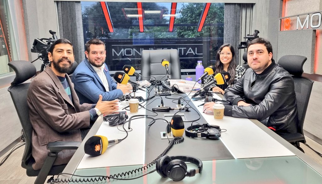 🎙 Nos acompañan: el Abg. Carlos Cabrera, Kike Quintana y Freddy Insaurralde.

👉 Suscribite a nuestro canal de YouTube: Monumental AM 1080

👉🏼 Escuchanos desde CDE: 107.9 FM

#ComunidadMonumental
#Comunidad1080 📻