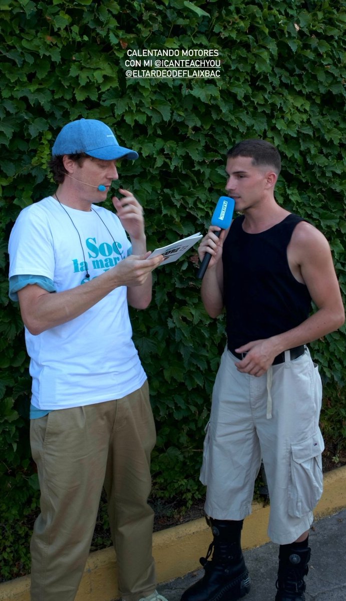 Os dejamos una carpeta Drive con el trocito de entrevista que le hicieron a Raoul en El Tardeo de Flaixbac.

Además, encontraréis un PDF con la transcripción de la entrevista en castellano para aquellos que no entendáis el catalán. 💛

drive.google.com/drive/folders/…