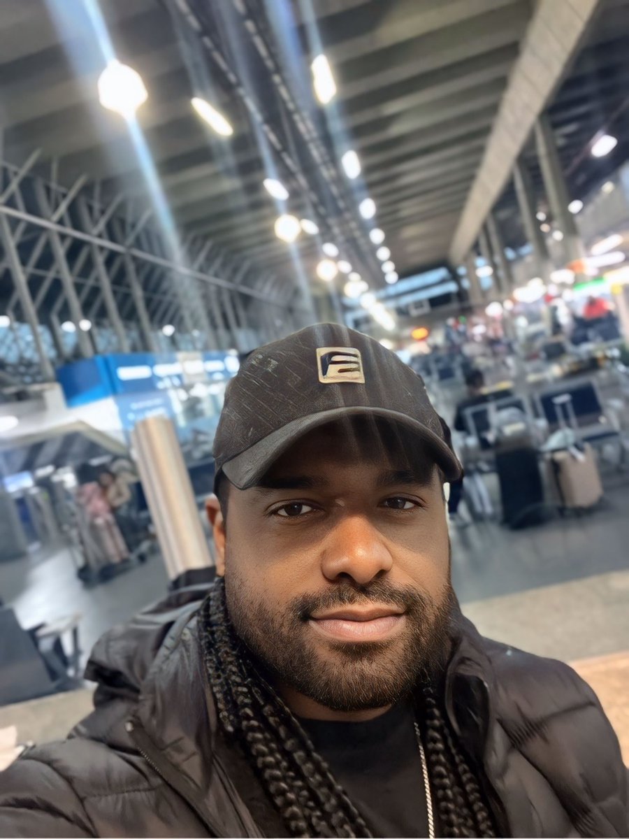 djblackbr's tweet photo. Bom diaaa🤩
Devidamente recuperado, partiu Curitiba !? https://t.co/ICxvTmiW1n