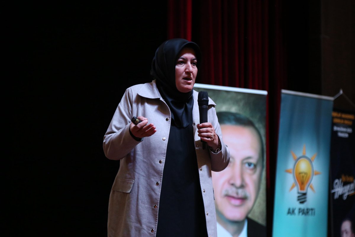 Teşkilat Akademisi Liderlik Okulunun son oturumunda “Kişisel Gelişim” başlığıyla Doç. Dr. Ülkü Nur ZENGİN’i dinliyoruz.

#BuSeninHikayen

<a href="/genelmerkezarge/">AK Parti AR-GE ve Eğitim Başkanlığı</a>
<a href="/abuyukgumus/">Ahmet Büyükgümüş</a>
<a href="/drsezginmumcu/">Dr. Sezgin Mumcu</a>
<a href="/UlkuNurZengin/">Doç. Dr. ÜLKÜ NUR ZENGİN🇹🇷</a>