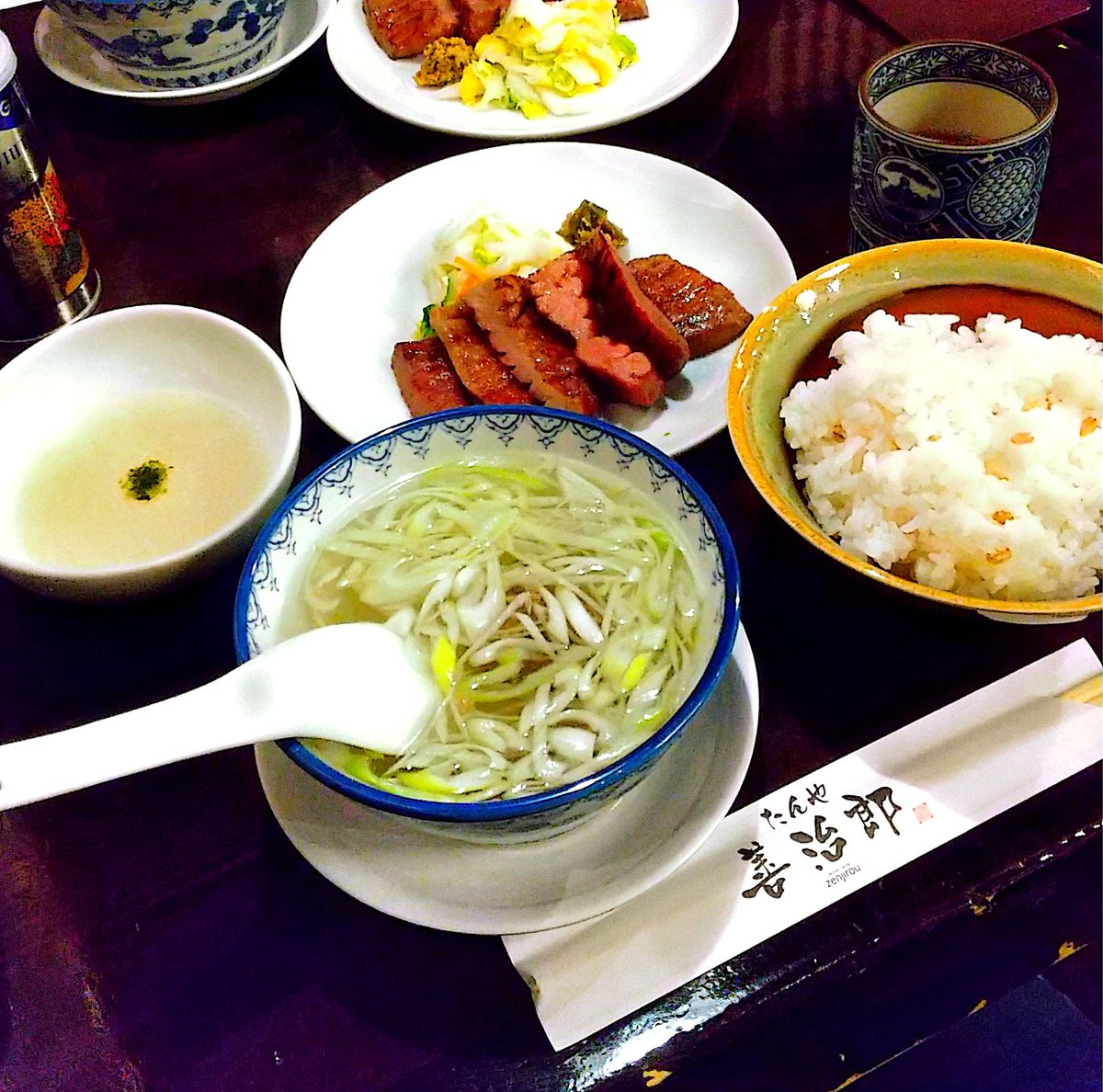 CSWFBus93mMTUCs's tweet photo. 自分推しは太助だが。初めて行った善治郎安いし中々だ。ご飯おかわり嬉しいね🤗 https://t.co/7uJ58lqIN0