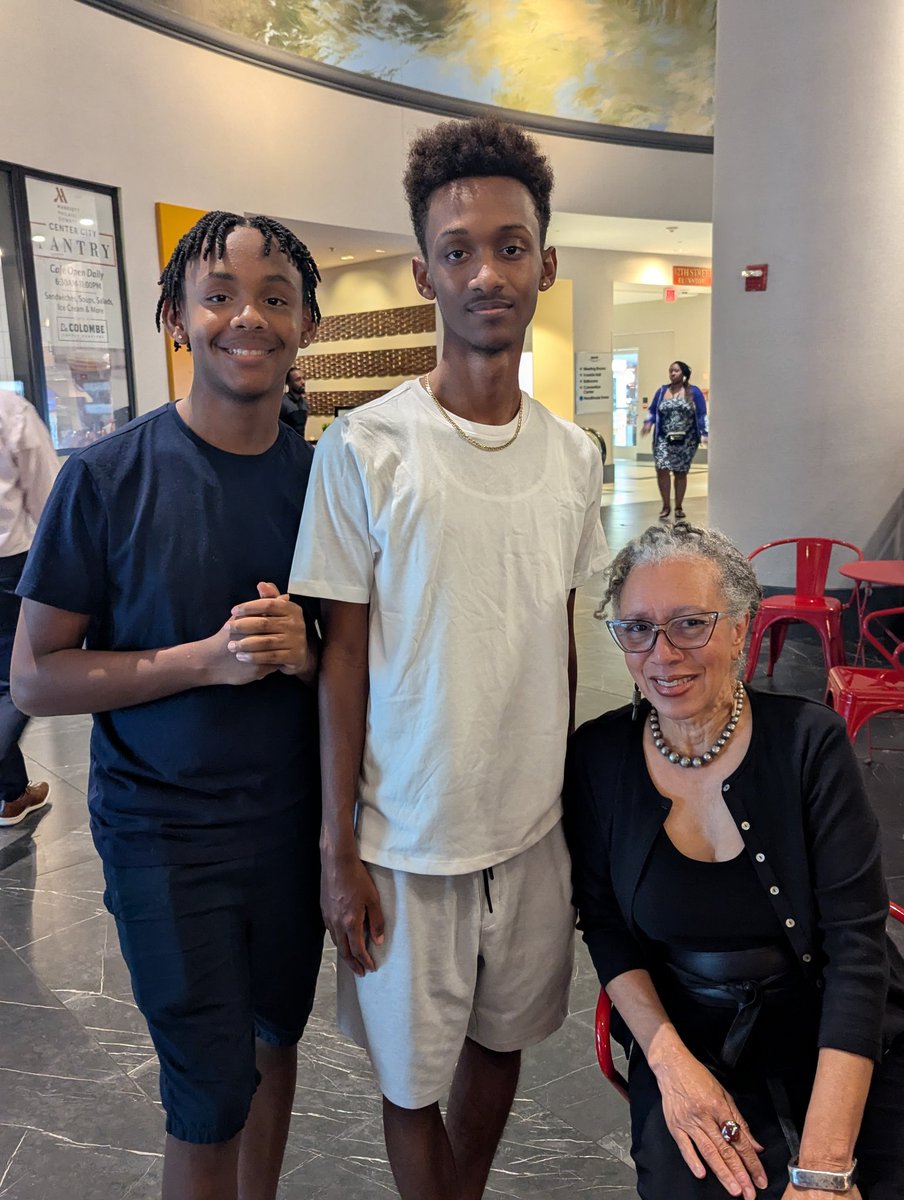 Sadeqwa Simmons (@mrs_simmonsedu) on Twitter photo My sons met the incredible Carole Boston Weatherford <a href="/poetweatherford/">Carole Boston Weatherford</a> again at #ALAAC25 in Philly— they met years ago and she asked to recreate the picture ❤️ We are grateful for her powerful stories and presence! #Librarybabies My sons met the incredible Carole Boston Weatherford <a href="/poetweatherford/">Carole Boston Weatherford</a> again at #ALAAC25 in Philly— they met years ago and she asked to recreate the picture ❤️ We are grateful for her powerful stories and presence! #Librarybabies
