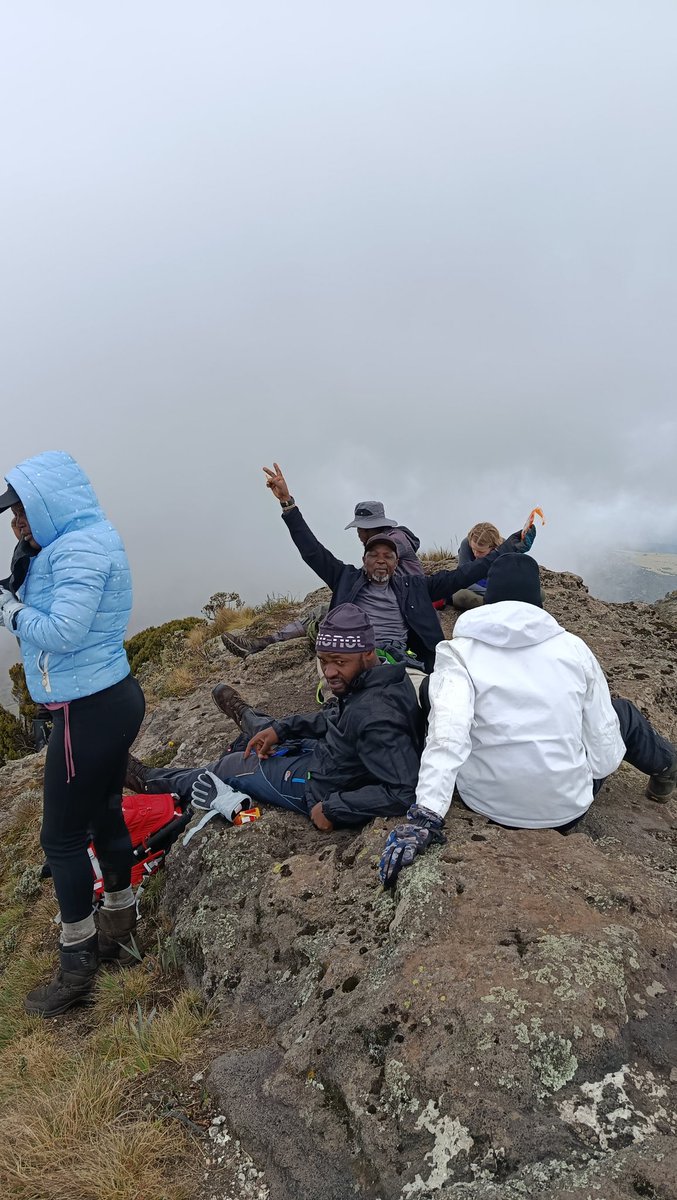 thedustyfellow's tweet image. Mt Kinangop and 12 Apostles Hike yesterday.
Not advisable for sane people.
#aberdares
#thedustyfellows