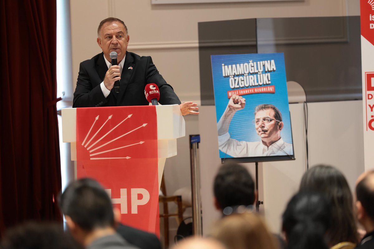 📍İstanbul – Afet ve Deprem Çalıştayı

❗Bu kenti göz göre göre yıkıma terk etmeyeceğiz, omuz omuza ayağa kaldıracağız❗

İl Başkanlığımızın Deprem ve Afet Komisyonu’nun öncülüğünde düzenlenen çalıştayda bir araya geldik. 

Bilim insanları, uzmanlar ve yerel yöneticilerle