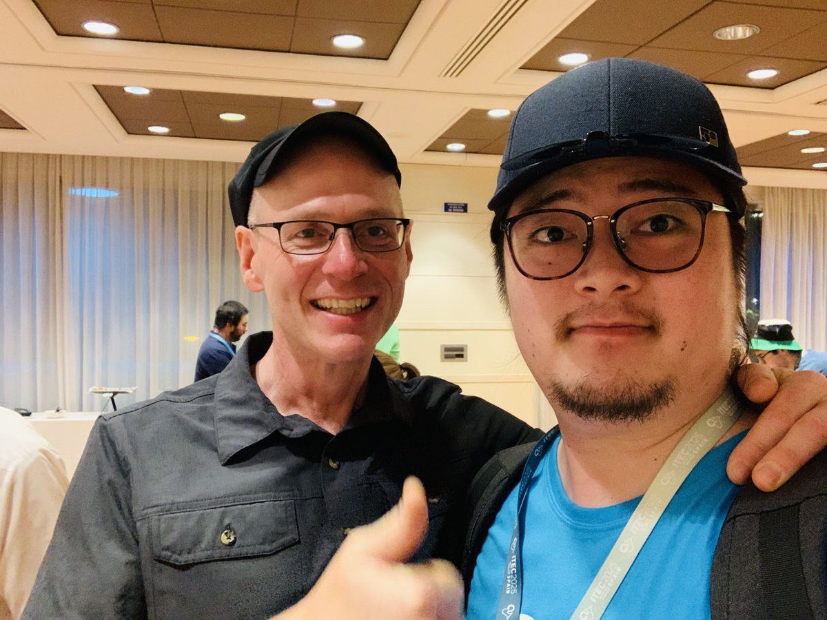 sovissimo124's tweet photo. クリス・オルカ氏　2017年の浜松以来の再会
セルジオ・カロリーノ氏　かれこれ10年以上のお付き合い
ジム・セルフ氏　今回が初めましてでした https://t.co/pdikkUhopJ