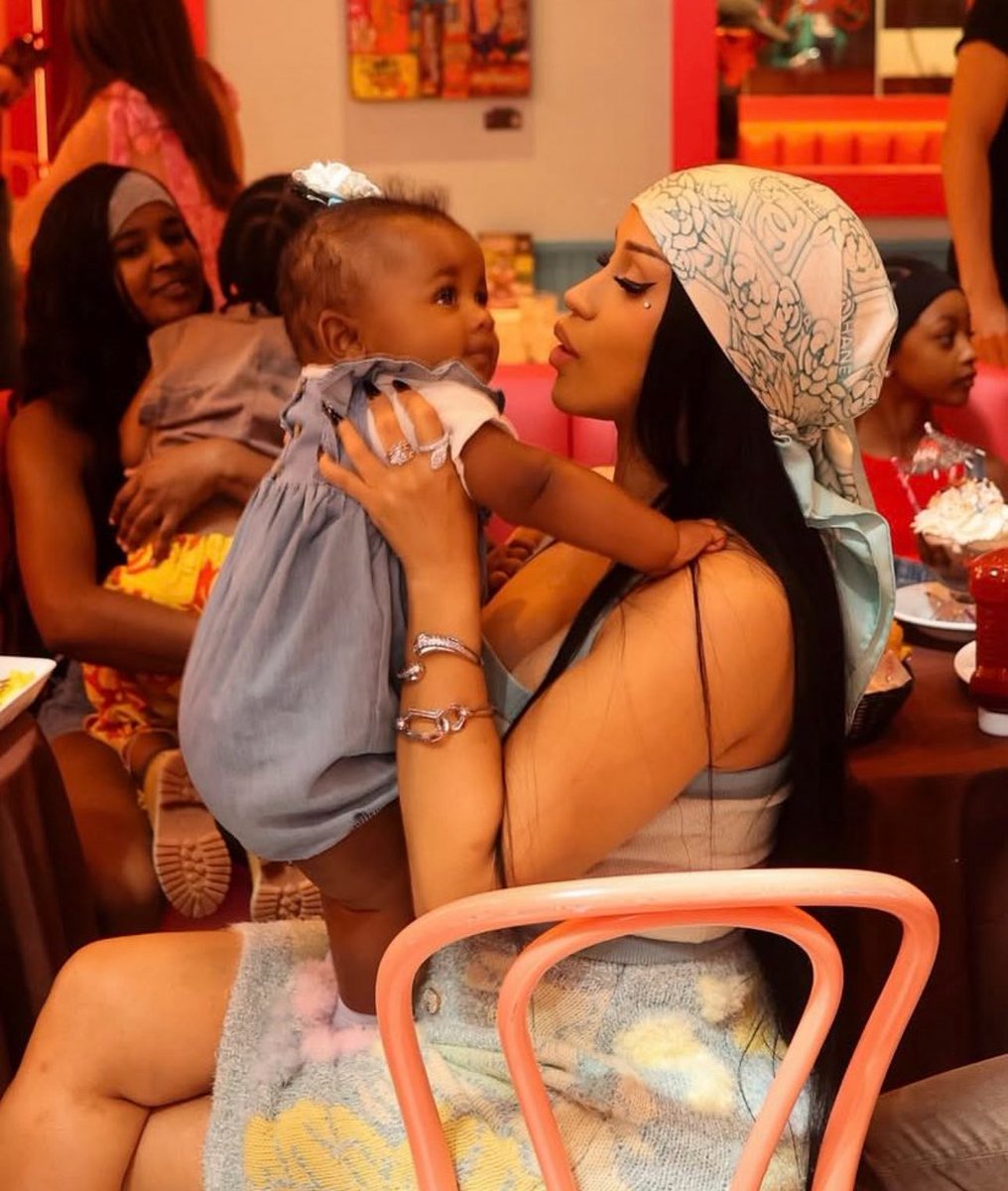 Cardi B &amp; Blossom are the cutest🩷