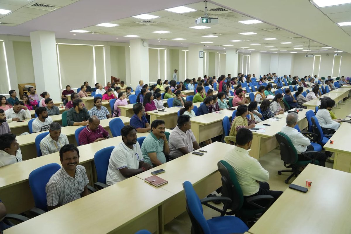 XLRI Jamshedpur held a Gender Sensitization &amp; POSH Awareness session for 146 faculty and staff on June 27, led by Prof. Ayatakshee Sarkar. A step towards building a safer, inclusive campus. 
#XLRI #POSH