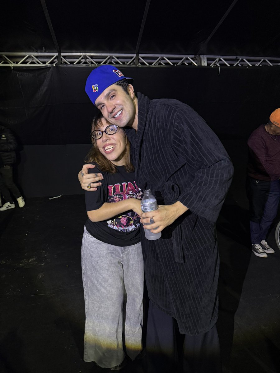 onedreamls's tweet photo. cada segundo com você é muito especial, é como se meu coração encontrasse o seu e transbordasse. Você é muito importante pra mim, meu amor! Obrigada por ser tudo o que eu preciso 😍🥹 https://t.co/6huqP1DWXi