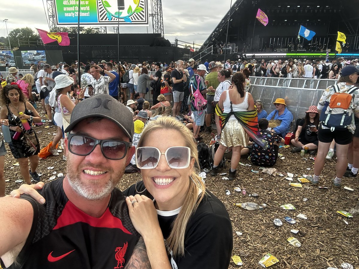 Jonnywilstrop's tweet photo. Great meeting the @RadioX team this weekend out and about with my Absolutely Flagtastic flag! @domisatwit @JamesRobinson @chrisjlongman @Pipskin @tobytarrant #radioxflags https://t.co/1p3803uCpj