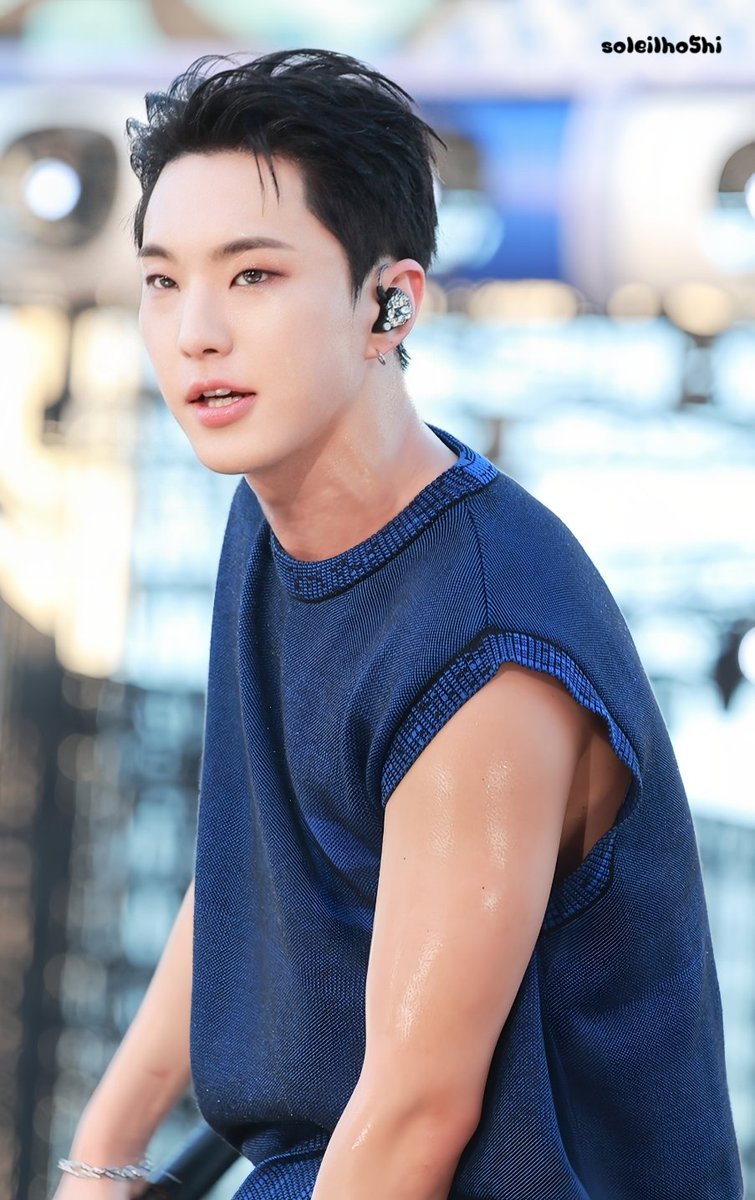 Hasya (@tigerkhs) on Twitter photo 