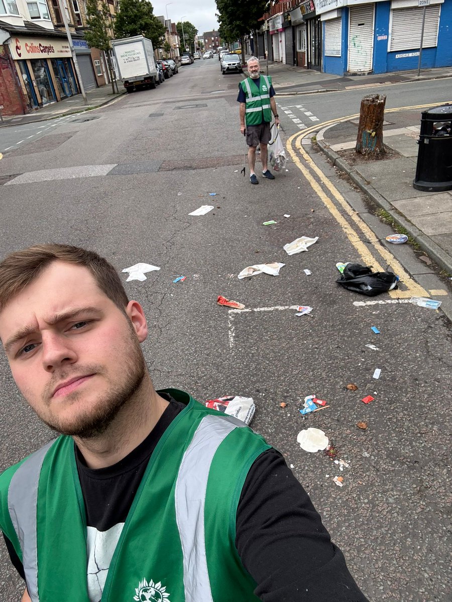 ✅️ We held our monthly litter pick in Waterloo this morning. Covered South Road through to St Johns Road.

😡 Some real bad spots and we collected 8 full bags.

🙂 Thanks to everyone we met along the way for the chatswater