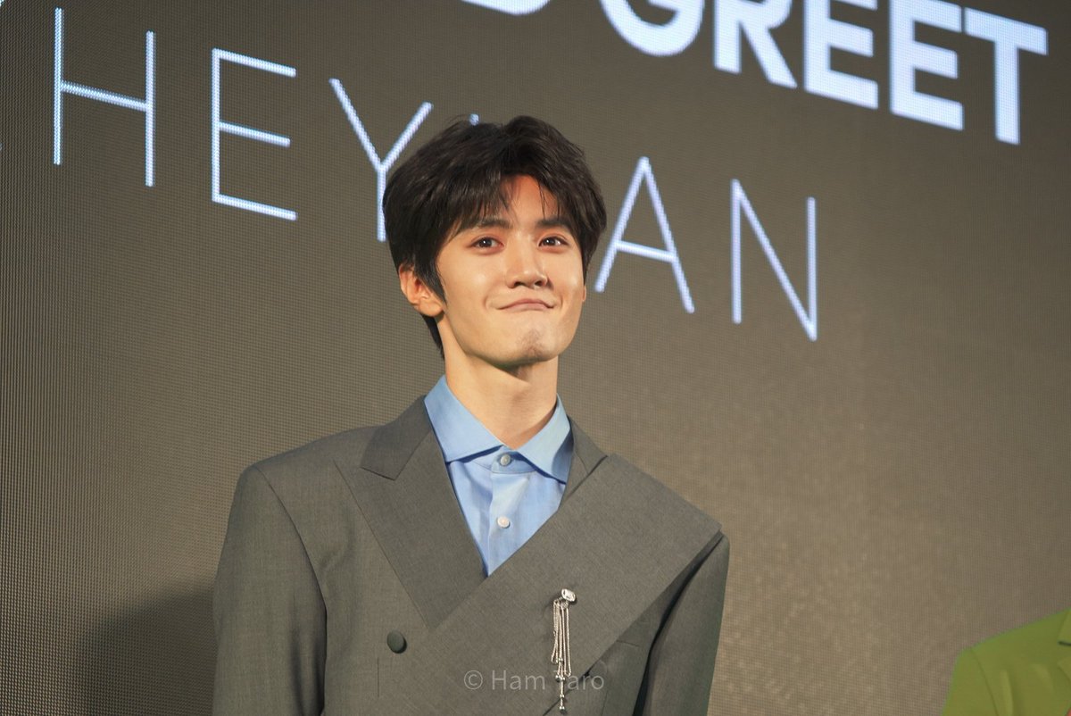 plscallmedobby's tweet photo. ทำหน้าหงุย หงุย
#ChenZheyuan #เฉินเจ๋อหย่วน
#iQIYIStarshipMeetandGreet 
#iQIYIInternationalGlobalAmbassador
#iQIYIChenZheyuan 
#iQIYiStarship星舰计划
#爱奇艺国际版全球代言人陈哲远 https://t.co/4PQ6dVSaNF