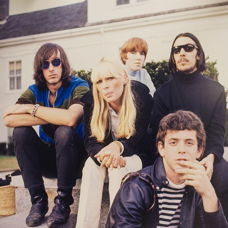 elsotaescala's tweet photo. #bersions
1147.- #RecordClub "All Tomorrow's Parties" -2009- (#LouReed) #TheVelvetUnderground and #Nico -1966-
https://t.co/SVVTOzt5NC https://t.co/BJO3egpAYI