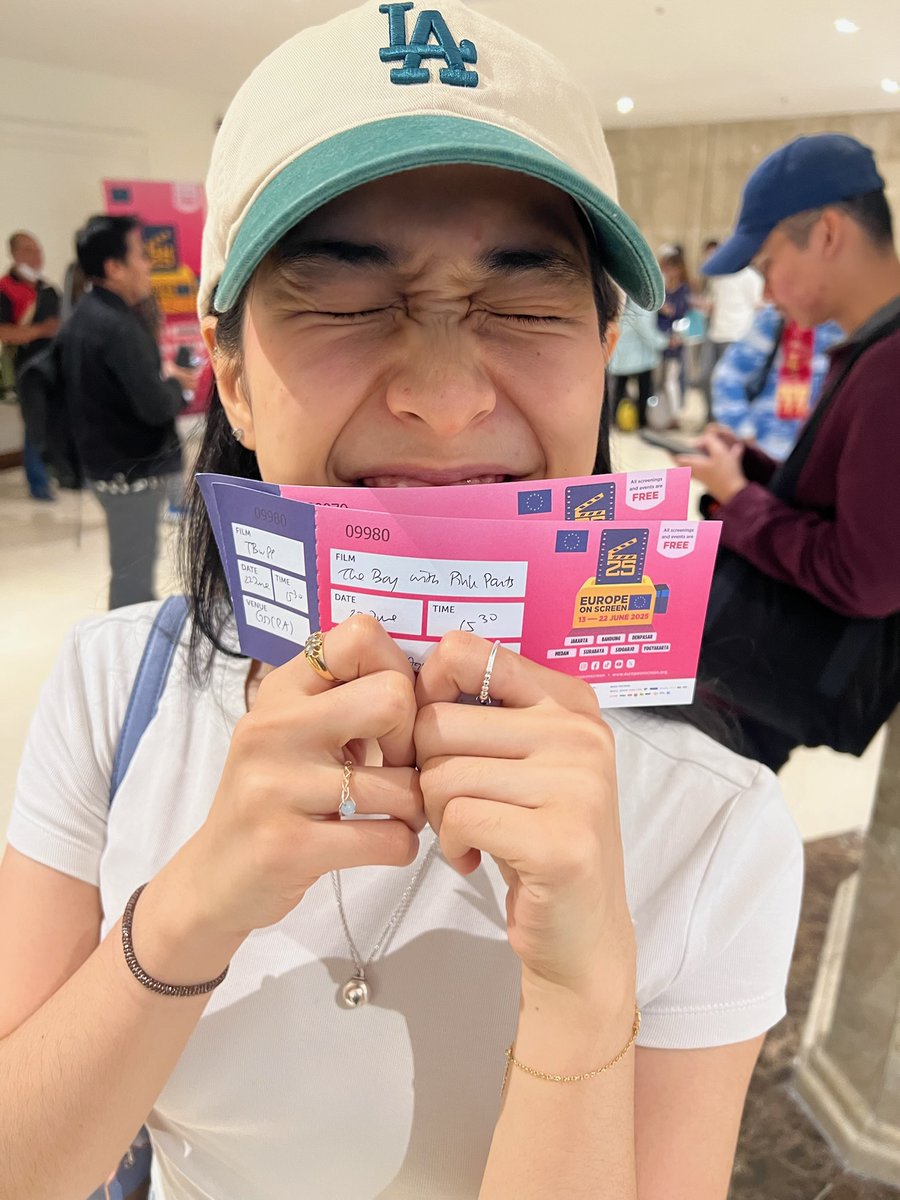 Sharon Sitania (@sharcastic3) on Twitter photo 