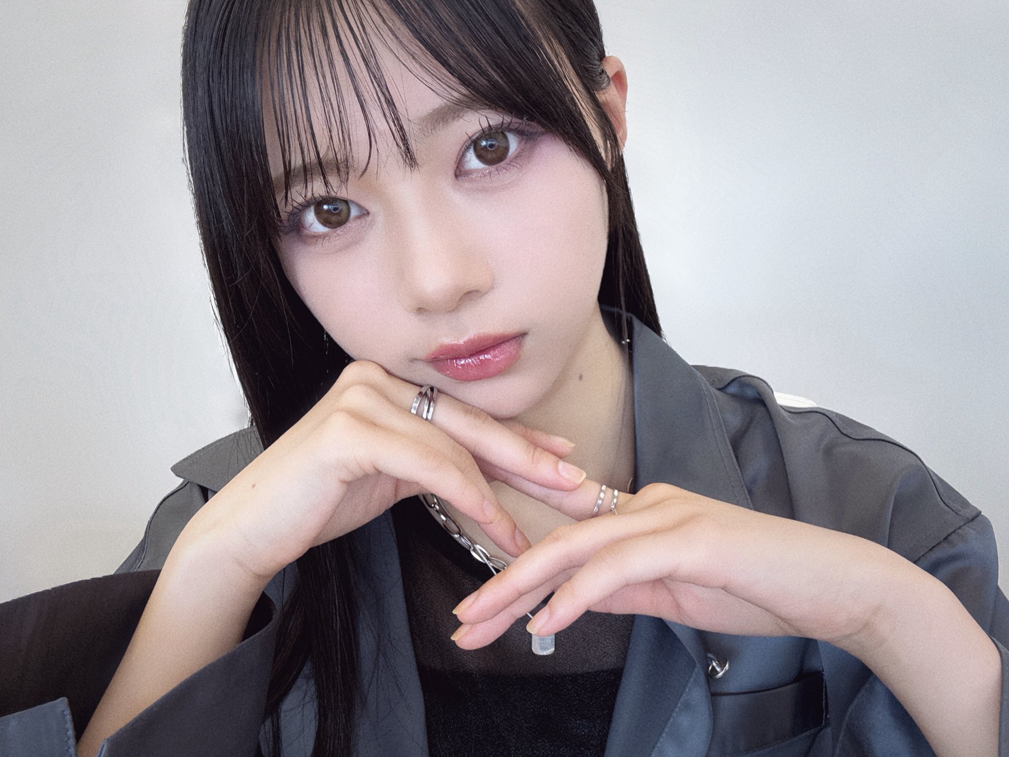 村山結香 まとめ売り セット 114枚+グッズ Gj0tyYNaoAAisJW.jpg