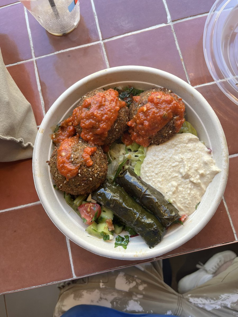 bryceeats1's tweet image. Falafel salad