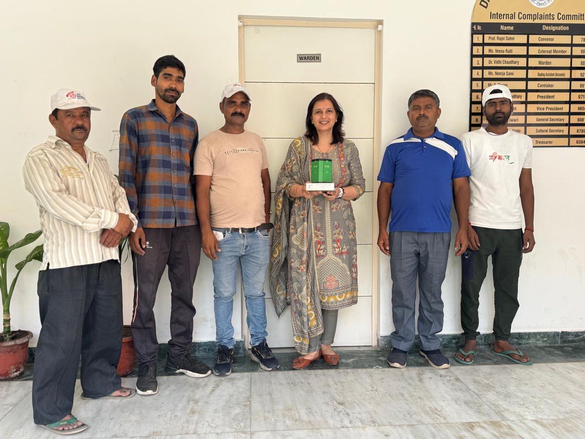drc_du's tweet photo. Daulat Ram College has been awarded the 2nd Position for Exemplary Performance under Project S.O.R.T.(Segregation of Organic Waste for Recycling&amp;Treatment), DelhiNCR PhaseVI—a CSRinitiative of the Swarn Lata Motherson Trust, implemented by the Indian Pollution Control Association https://t.co/e3LJDhsFNc