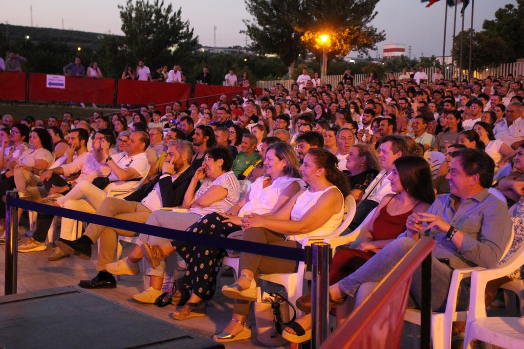 Ayuntamiento de Lucena tweet media