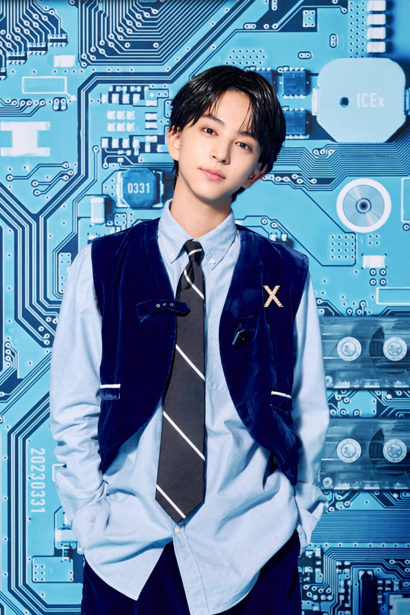 ICEx a X: 