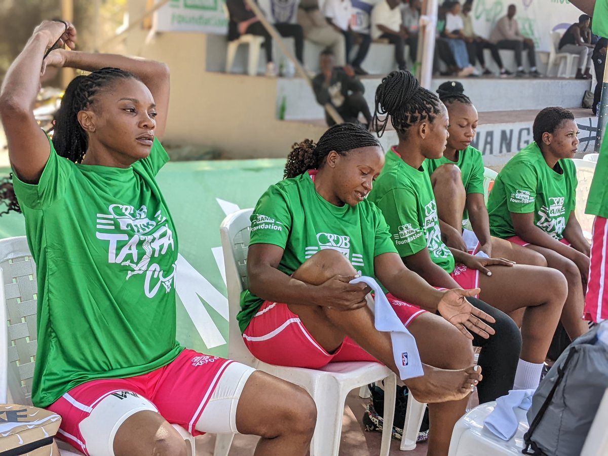 azamtvtz's tweet photo. TAIFA CUP 2025: Kumeanza kunoga katika viwanja vya Chinangali jijini Dodoma.
Saa 10:00 jioni ni Dar es Salaam dhidi ya Unguja (Wanawake), saa 2:00 usiku ni Dodoma dhidi ya Simiyu (Wanaume)
Uhondo wote utakuwa LIVE #AzamSports3HD
#TaifaCup2025 #CRDBBasketballTaifaCup2025 https://t.co/Lgbc8bfoZR