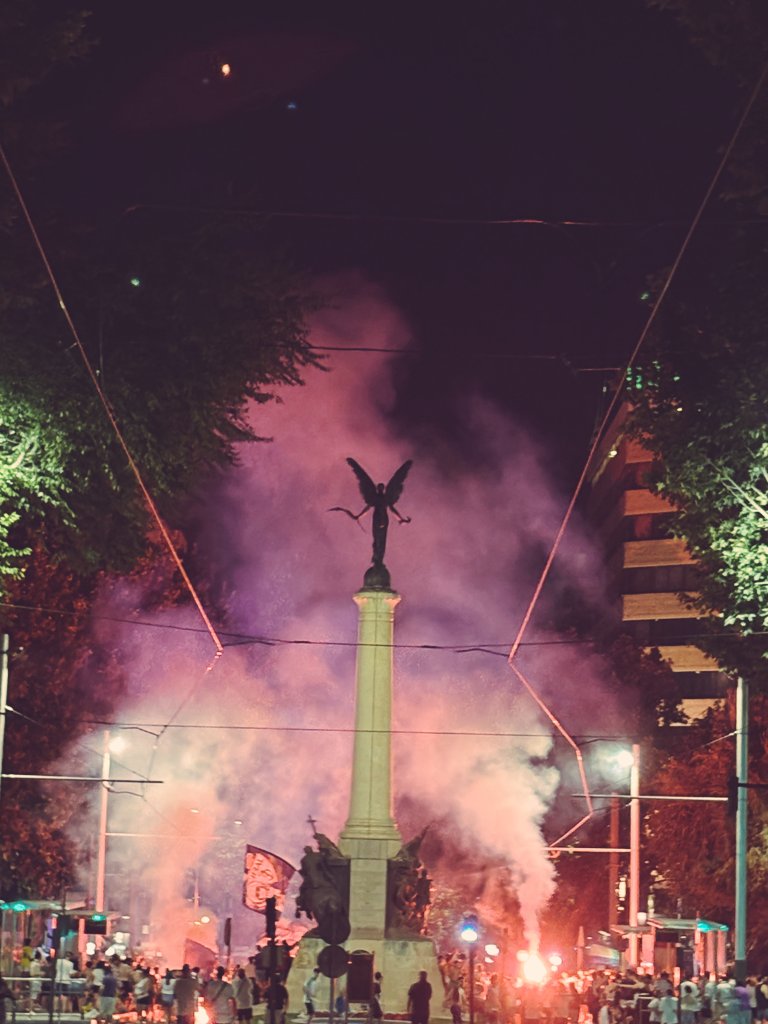 Hoy, hace una semana... Sigo sin creermelo 🤍💜🤍💜🤍💜