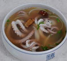 SmartassLisa's tweet image. 06/29
@10wordspoet
#10wordspoet
📸: Almay

Some may consider squid a #delicacy, but not for me.