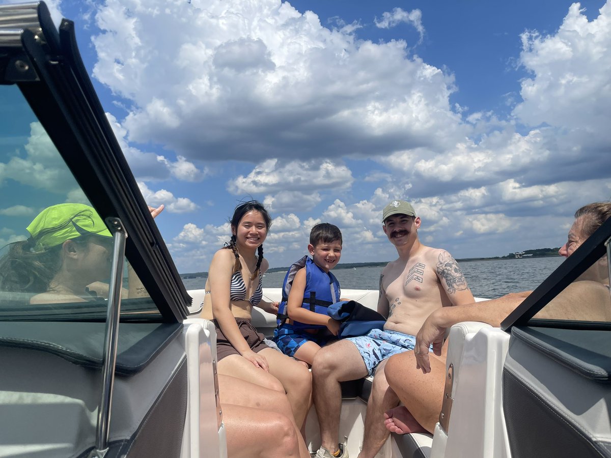 smooke_adam's tweet photo. So much fun at Lake Conroe! So much fun skiing and wakeboarding and tubing! https://t.co/CToBMJyFOn