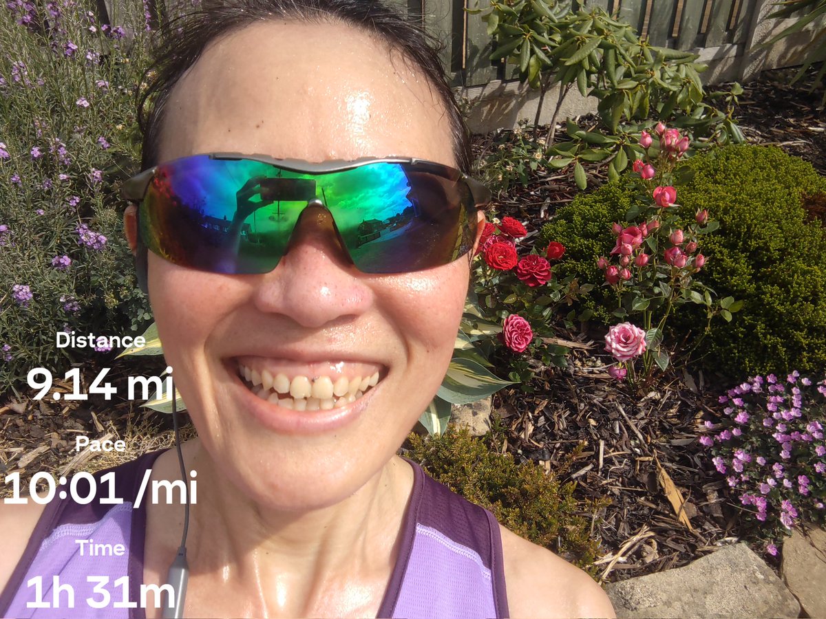 AiLyn_Runner's tweet photo. ☀️Tropical!🍹

#Runstreak 1,945 was so hot🥵
But I did it!💪🏼
It was actually quite enjoyable as I took it slowly in this heat 😊

Happy #SundayRunday everyone!
👉🏼Remember your #sunblock #suncreen

#ukrunchat https://t.co/EvlI8r0LmH