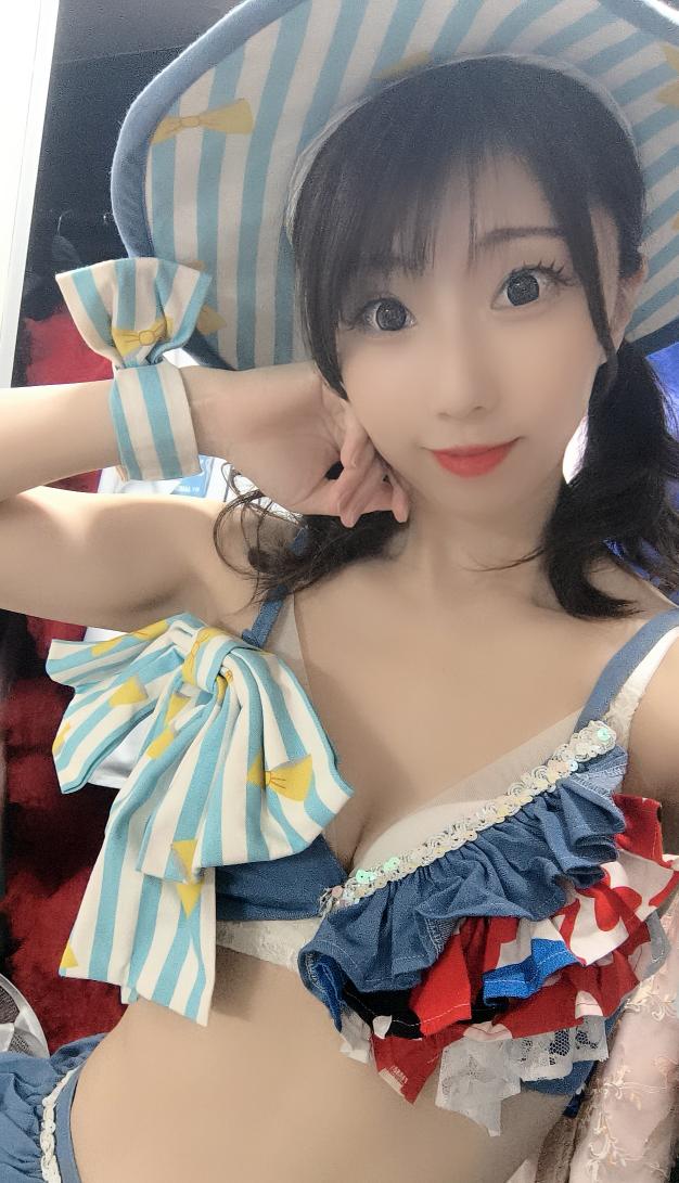 楽前の横浜ロック座もありがとうございました🌂
良い空気の中で踊れて楽しかったです✨
日々感想のお手紙やお心付の袋にちょっと書いてくれるコメントも嬉しい☺️

☔の演目、良い顔で踊るねって褒めてくださる方がいて🥹
最近踊ることそのこと自体楽しいなぁって思ってて伝わってるの嬉しいです😺