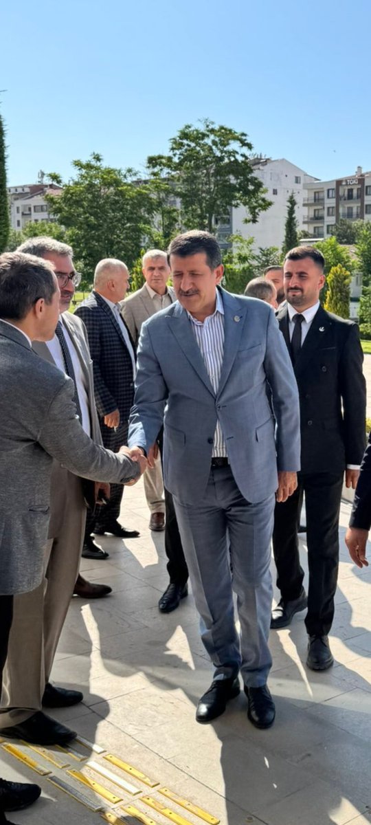 İsmail (İDEM) Siyaroğlu (@ismailidem00) on Twitter photo Başarı, cesur adımların atıldığı yerde doğar.”
Cesur Adam, Cesur Adım.
⏳Tbmm ⏳
<a href="/MehmetEkinci63/">Mehmet EKİNCİ 🇹🇷</a>
<a href="/rprefahpartisi/">Yeniden Refah Partisi</a>
<a href="/erbakanfatih/">Dr. Fatih Erbakan</a> Başarı, cesur adımların atıldığı yerde doğar.”
Cesur Adam, Cesur Adım.
⏳Tbmm ⏳
<a href="/MehmetEkinci63/">Mehmet EKİNCİ 🇹🇷</a>
<a href="/rprefahpartisi/">Yeniden Refah Partisi</a>
<a href="/erbakanfatih/">Dr. Fatih Erbakan</a>