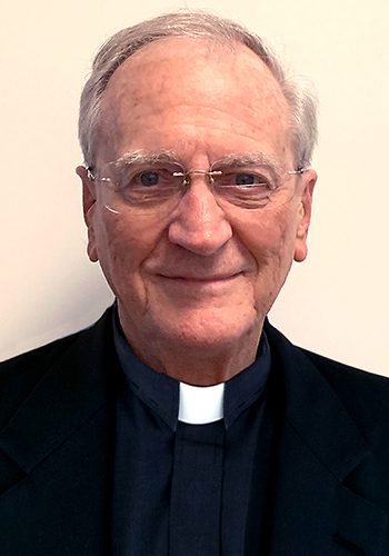 JesuitsEast's tweet image. Let us pray in thanksgiving for the life of Fr. Roger Haight, SJ, who died on June 19 at the age of 89. Fr. Haight was a well-respected theologian, teaching in the U.S., India, and the Philippines. He also authored many theological books and articles. jesuitseast.org/memoriam/remem…