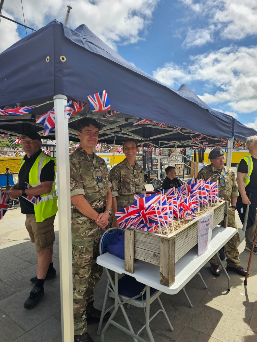 RAFFylingdales's tweet photo. Sunshine, sea air &amp; plenty of Union Jack bunting 🇬🇧☀️

A brilliant Armed Forces Day in Whitby &amp; Scarborough celebrating the people behind the uniform.

Thanks to everyone who came to say hello! #AFD25 #TeamFylingdales🫡 https://t.co/YMOpiZByez