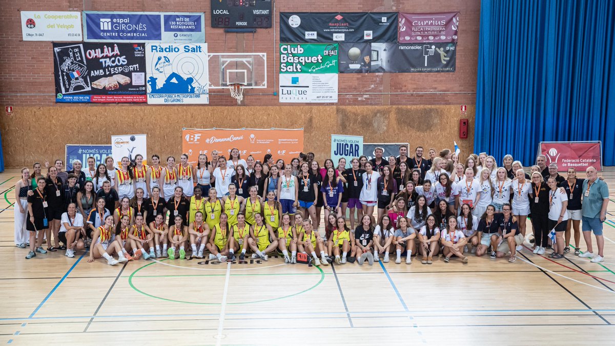 🔚 El Programa Mentoria d'Entrenadores i Àrbitres posa punt i final amb l'exitosa celebració de la 3a edició del Torneig Internacional de Combinats Femenins Sots-21 al Pavelló Municipal d'Esports de #Salt.

🙅‍♀️ #DemanaCANVI