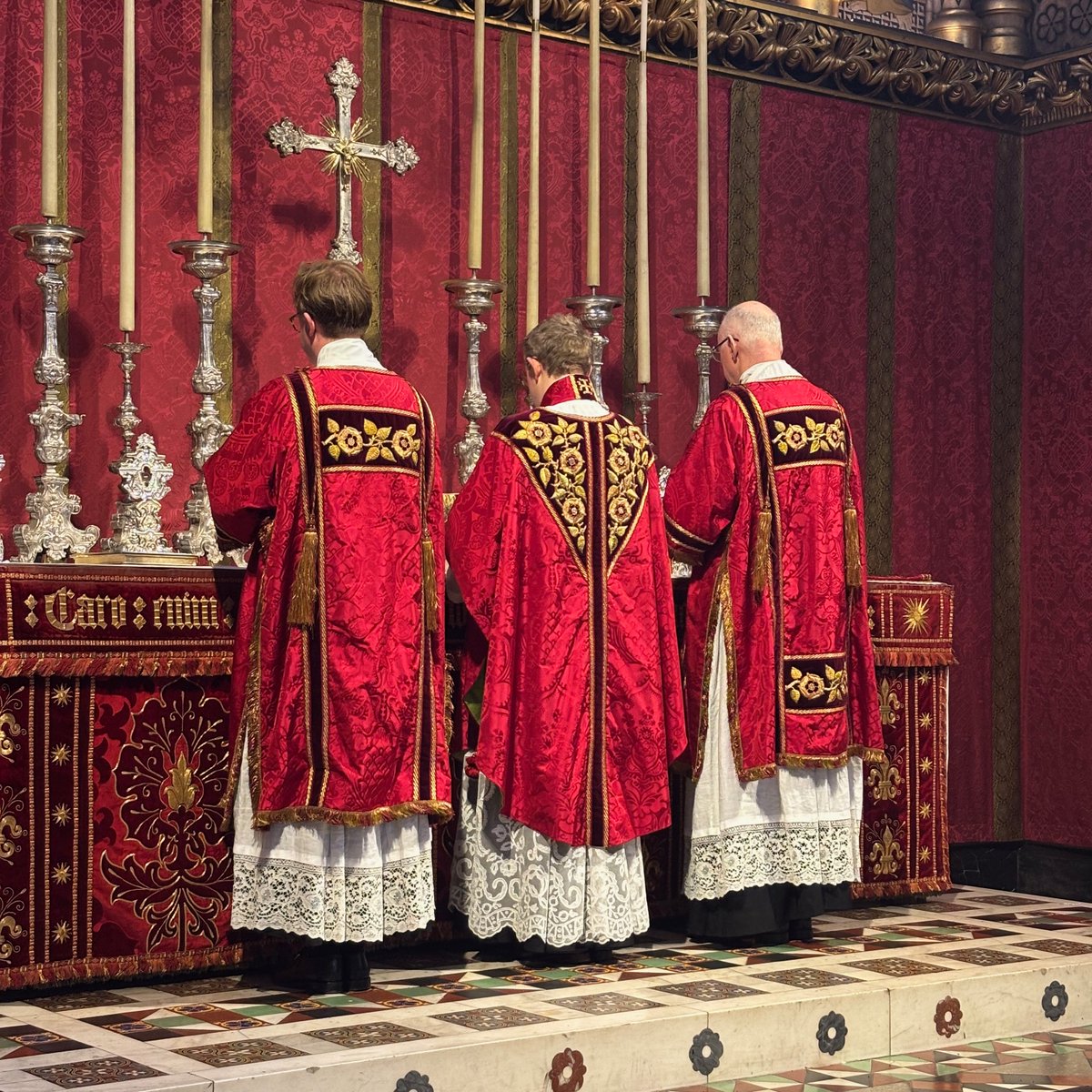 ASMSLondon's tweet image. A happy feast of Ss. Peter and Paul to all our friends and followers. You can watch the High Mass from All Saints' again here: youtube.com/live/K4o2xIoqp…
