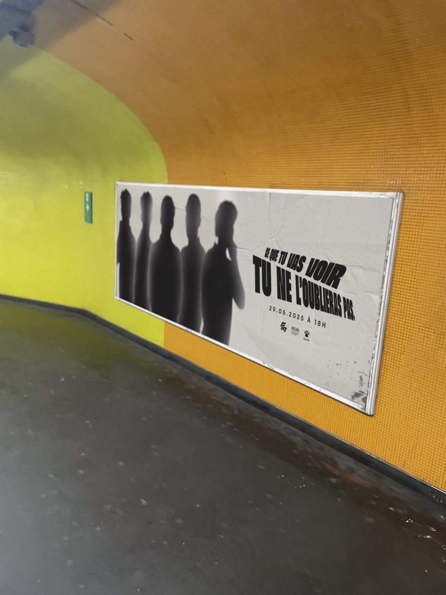Ils sont même dans le métro maintenant 😭

Affiche F9 croisée ce matin, vous jouez à quoi là <a href="/F9EICAR/">F9 EICAR</a> ?