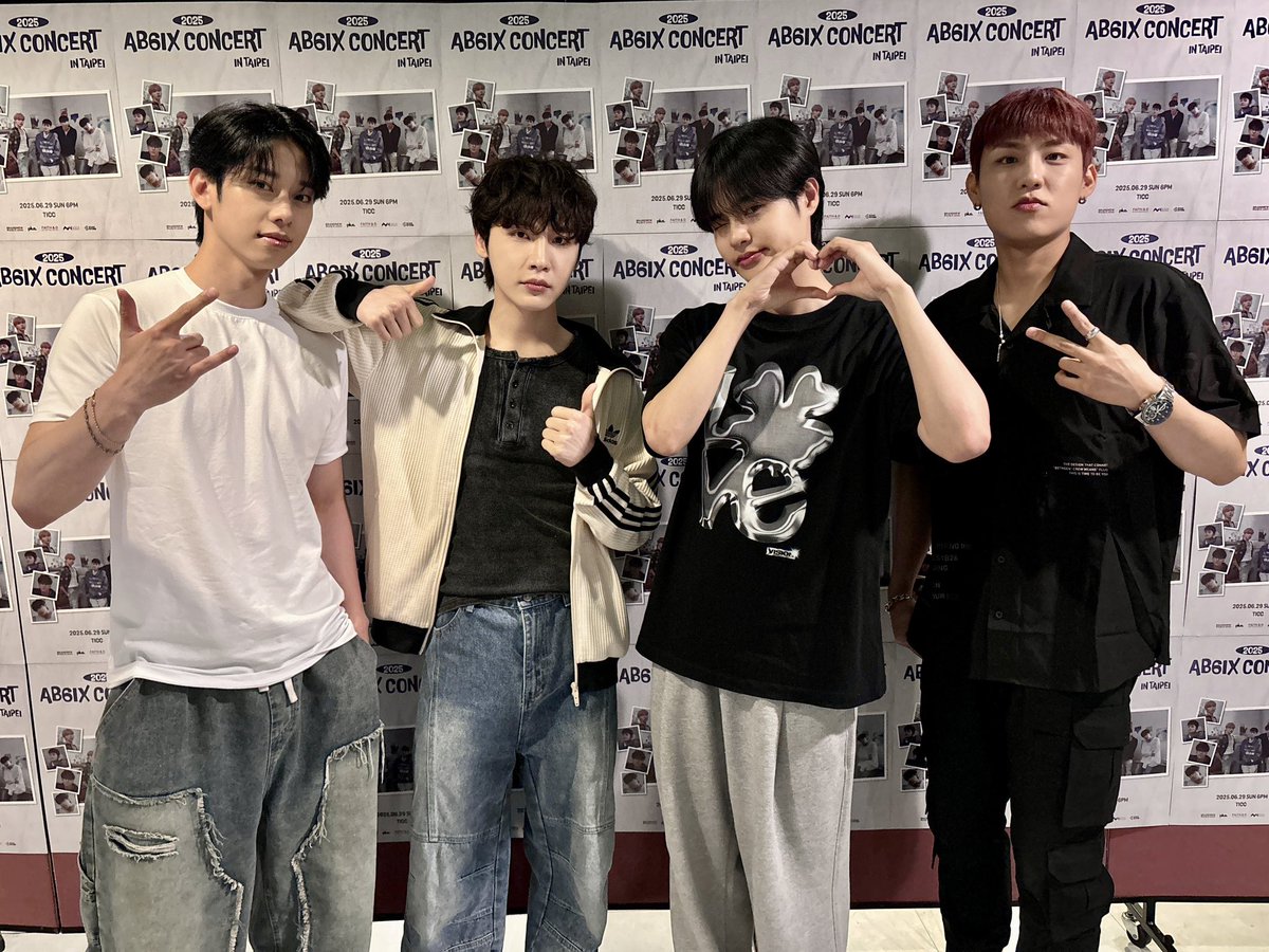 AB6IX's tweet photo. [📷]
250629 2025 AB6IX CONCERT IN TAIPEI
대만 콘서트 완료 ʕっꈍ~ꈍςʔ
예삐들 혼자선 어디도 가지 못해 💫
ABNEW 옆에 꼭 붙어있을게요🍀🩷

#AB6IX #에이비식스
#AB6IXinTaipei https://t.co/crG03DcslE