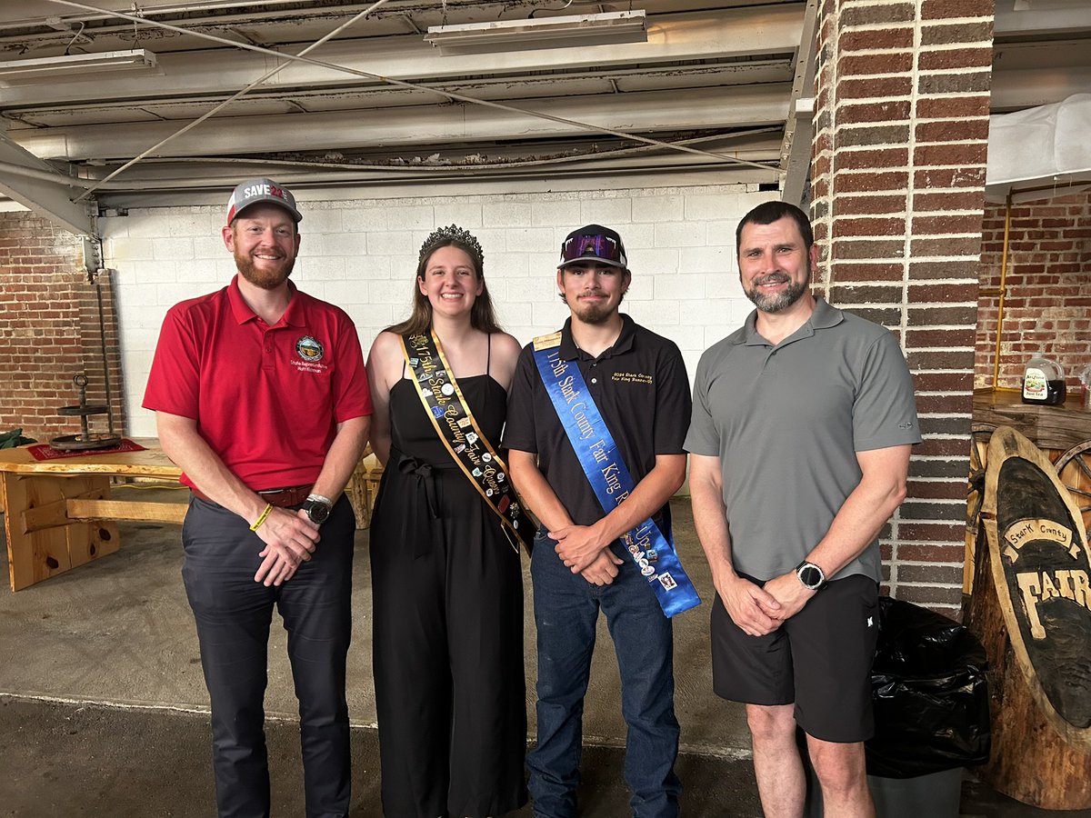 MKishman's tweet image. Last night, I joined Judge Kreitzer at the Stark county, junior fair buyers appreciation dinner. Only 58 more days until the official start of the @StarkCountyFair ! #OH50