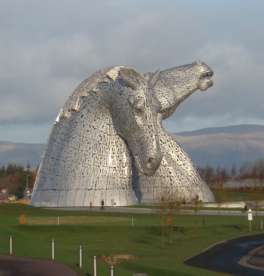 I thought might be interesting to write a blog post about the making of one of my published poems, Where Kelpies Sing: rosemarygemmell.co.uk/post/the-makin…
#poetrylovers #poetry #writers #kelpies